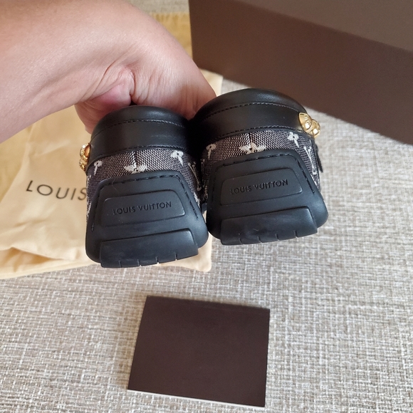 Louis Vuitton Monogram Loafers - Picture 3 of 13